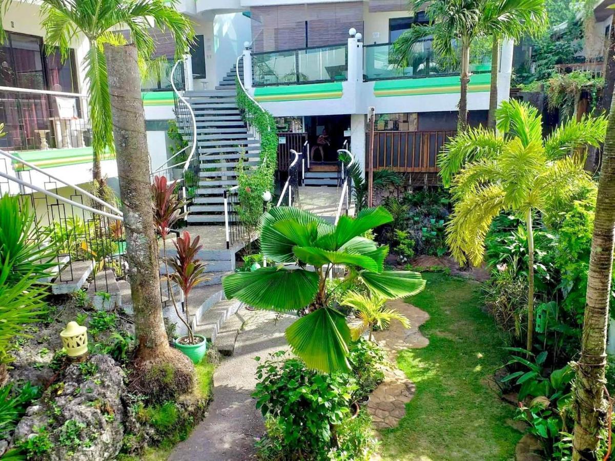 Turtle Inn Resort Manocmanoc Kültér fotó
